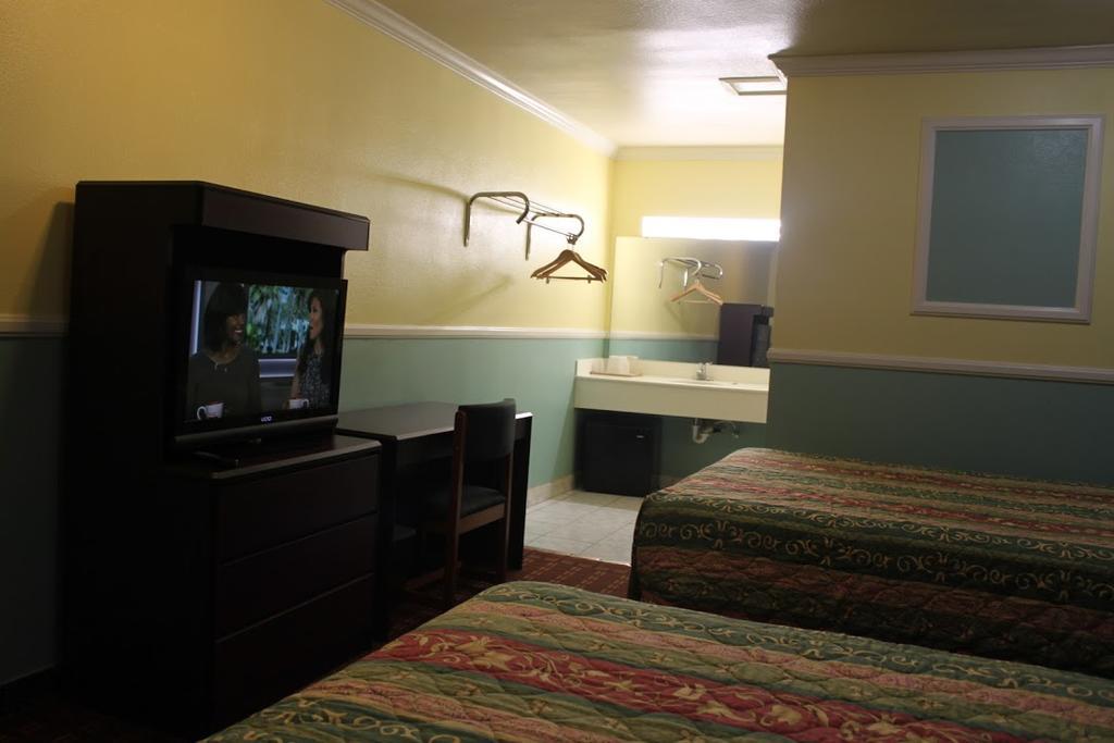 Hollywood Guest Inn Los Angeles Extérieur photo